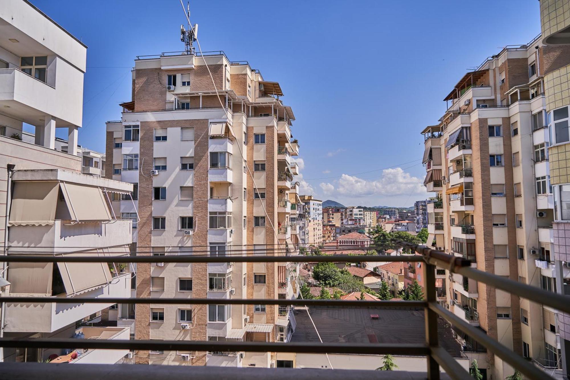 Kalpazo Home New Bazzar Тирана Экстерьер фото